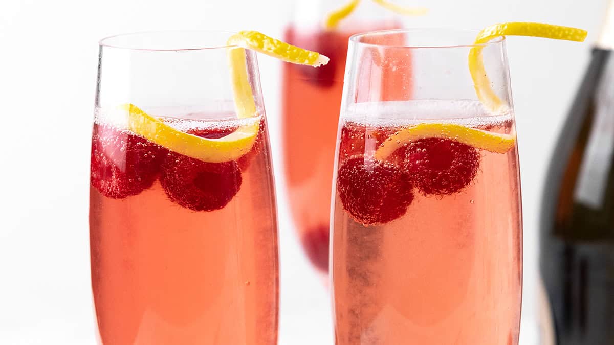 Raspberry Prosecco: Your Year-Round Bubbly & Bellini Alternative